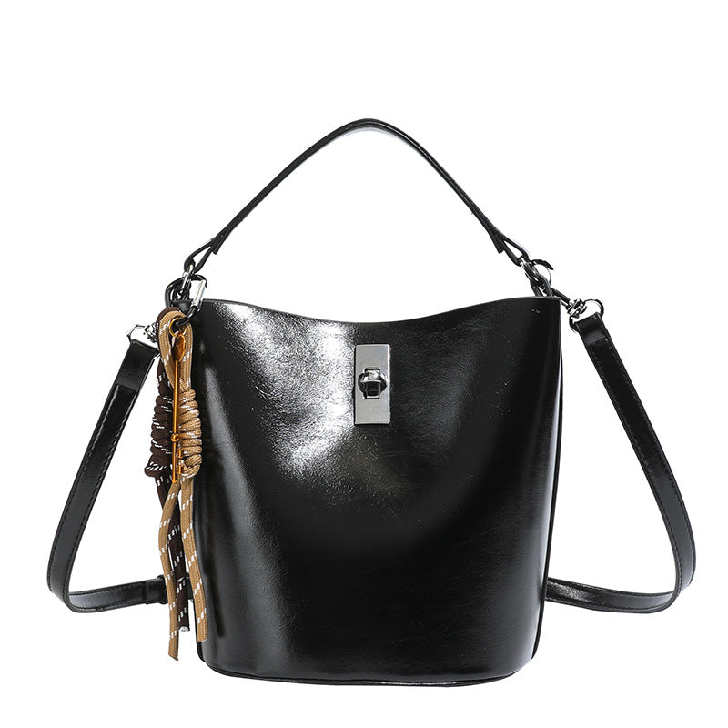 Amsterdam Bucket Bag