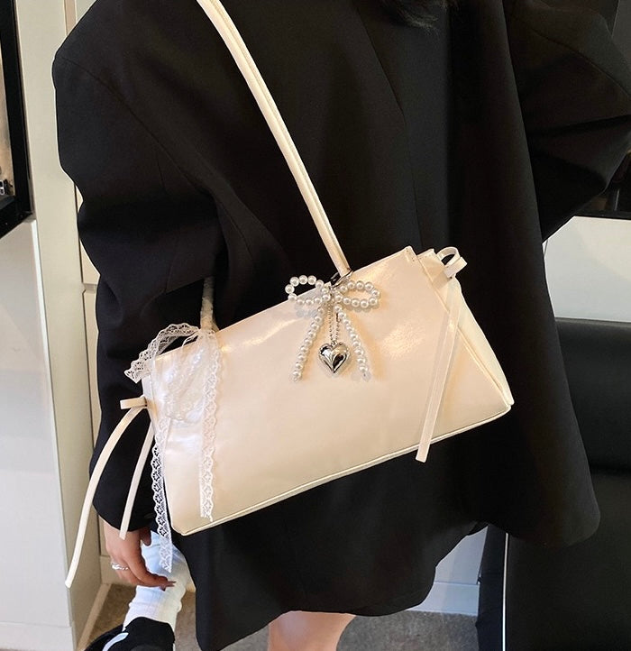Candy Heart Shoulder Bag