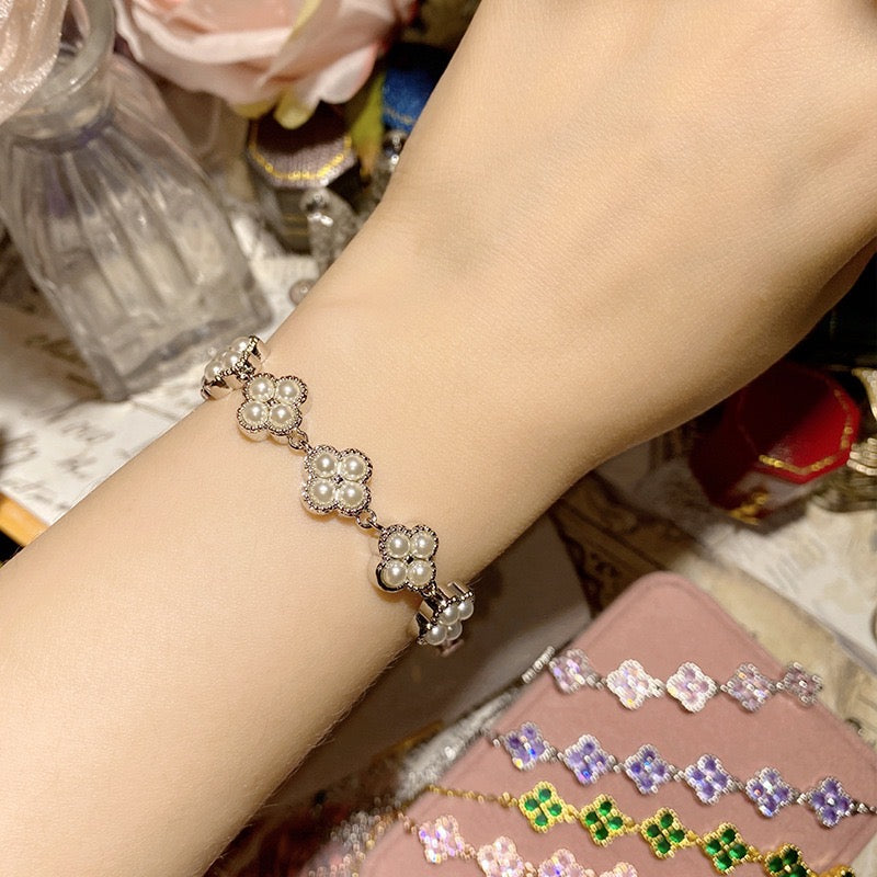 Fortuna Clover Bracelet Series