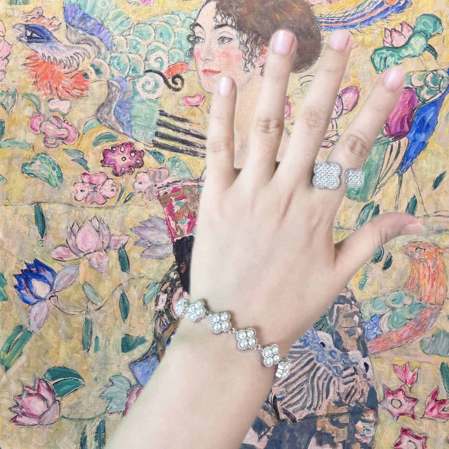 Cosmo Clover Collection