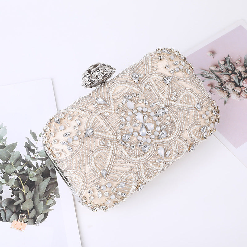 Bejeweled Elegance Clutch with glamorous and chic design