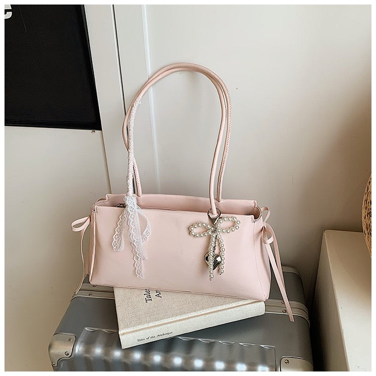 Candy Heart Shoulder Bag