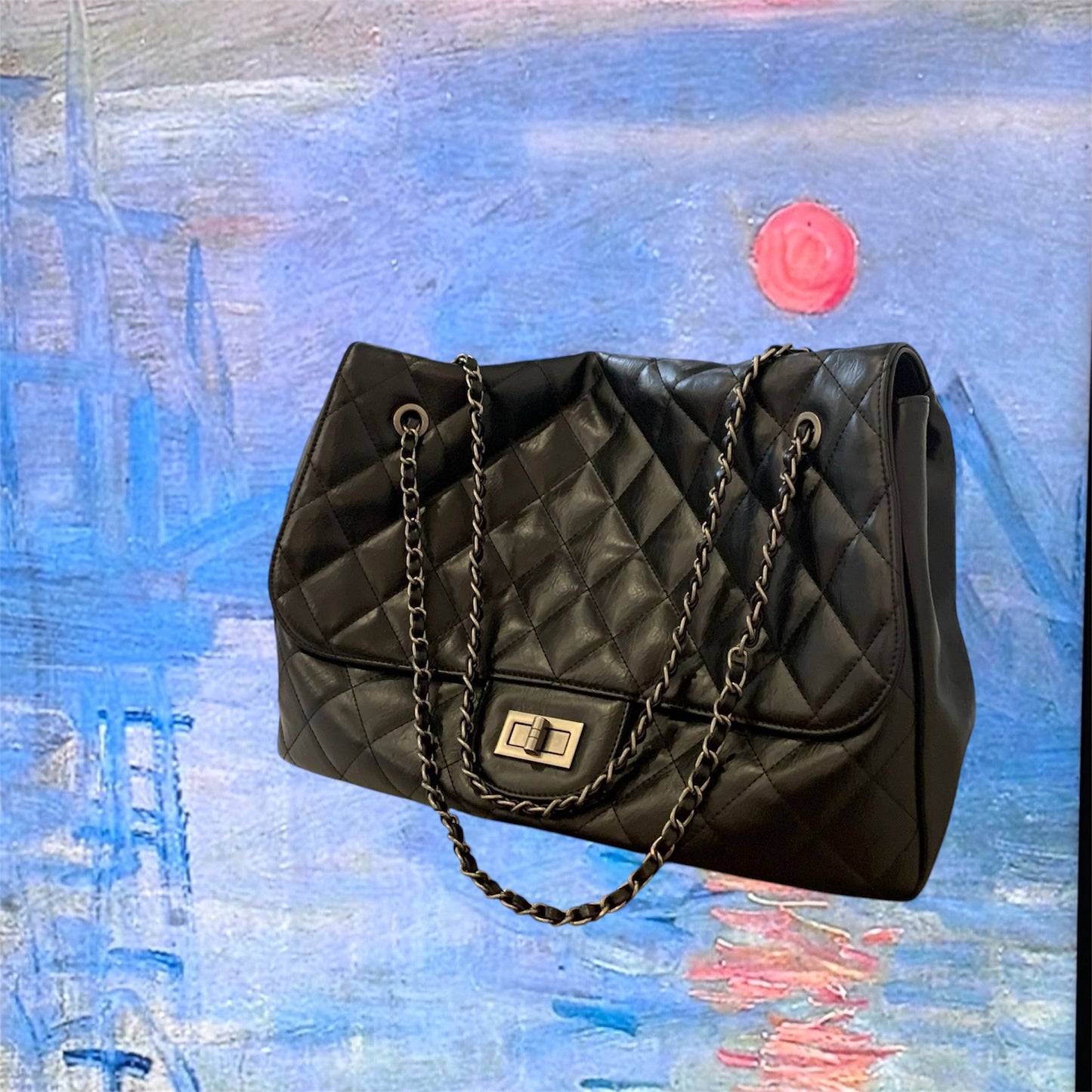 Iconic Chic Chain Bag