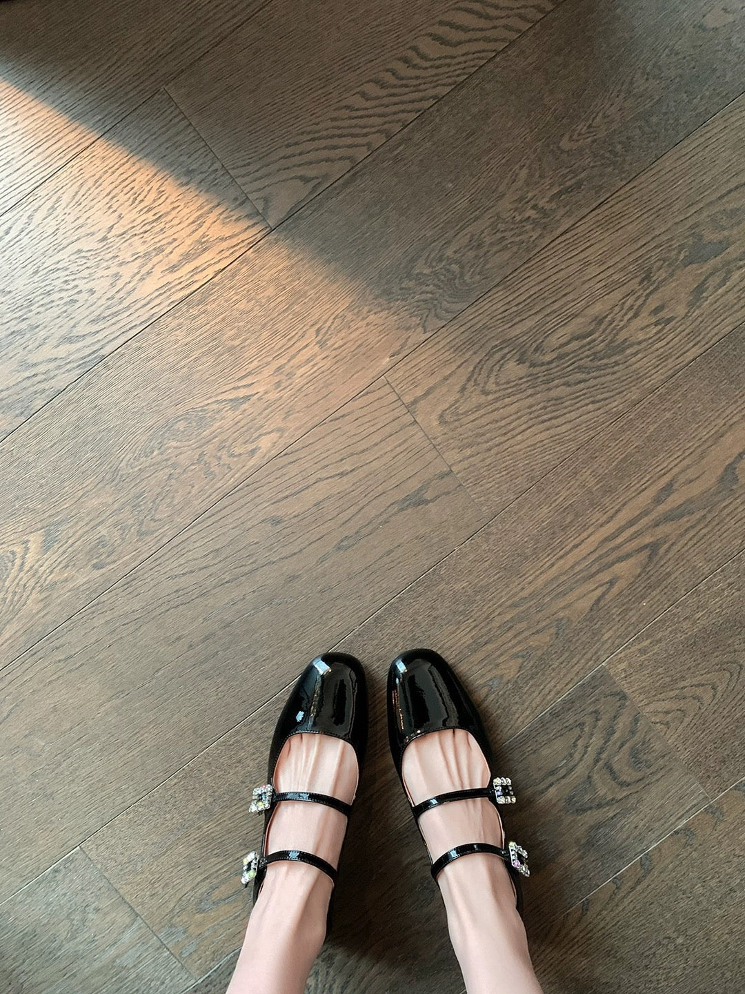 Jewel Whisper Mary Jane