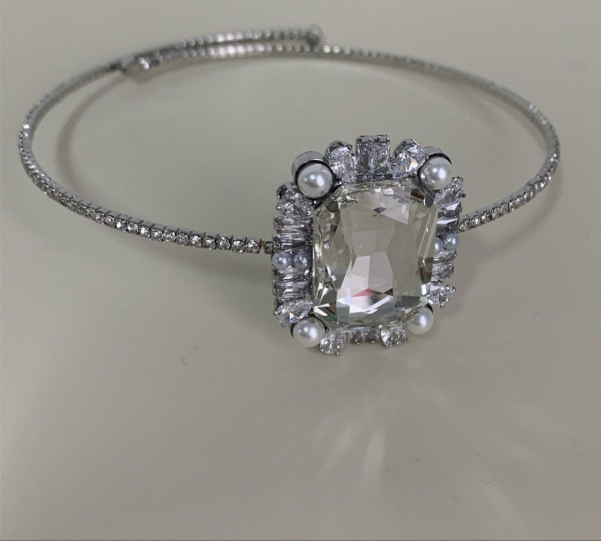 Luminous Grandeur Diamond Choker