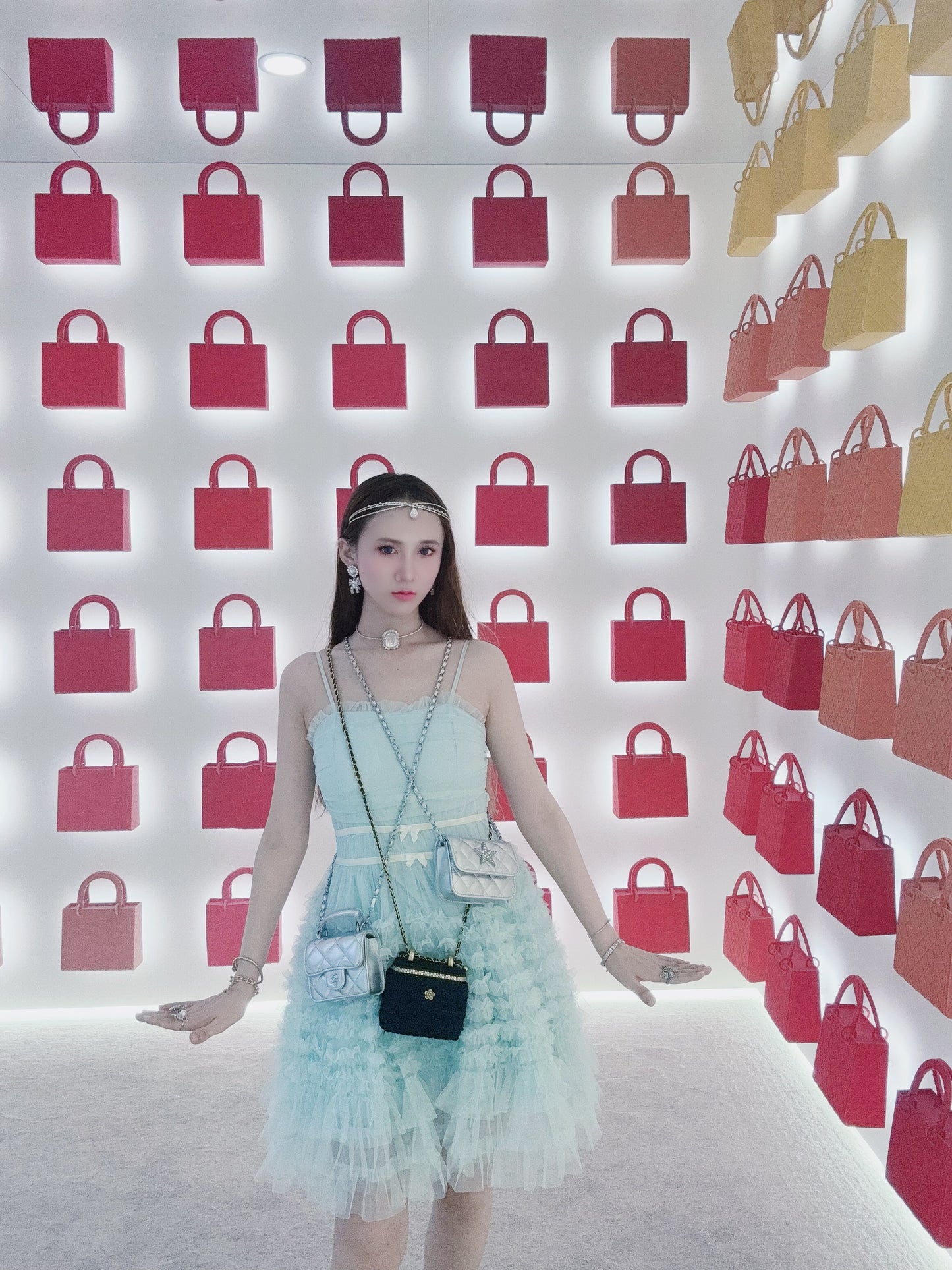 Camellia Tweed Vanity Case