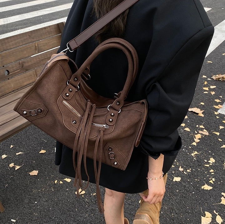 Berlin Rebel Suede Tote