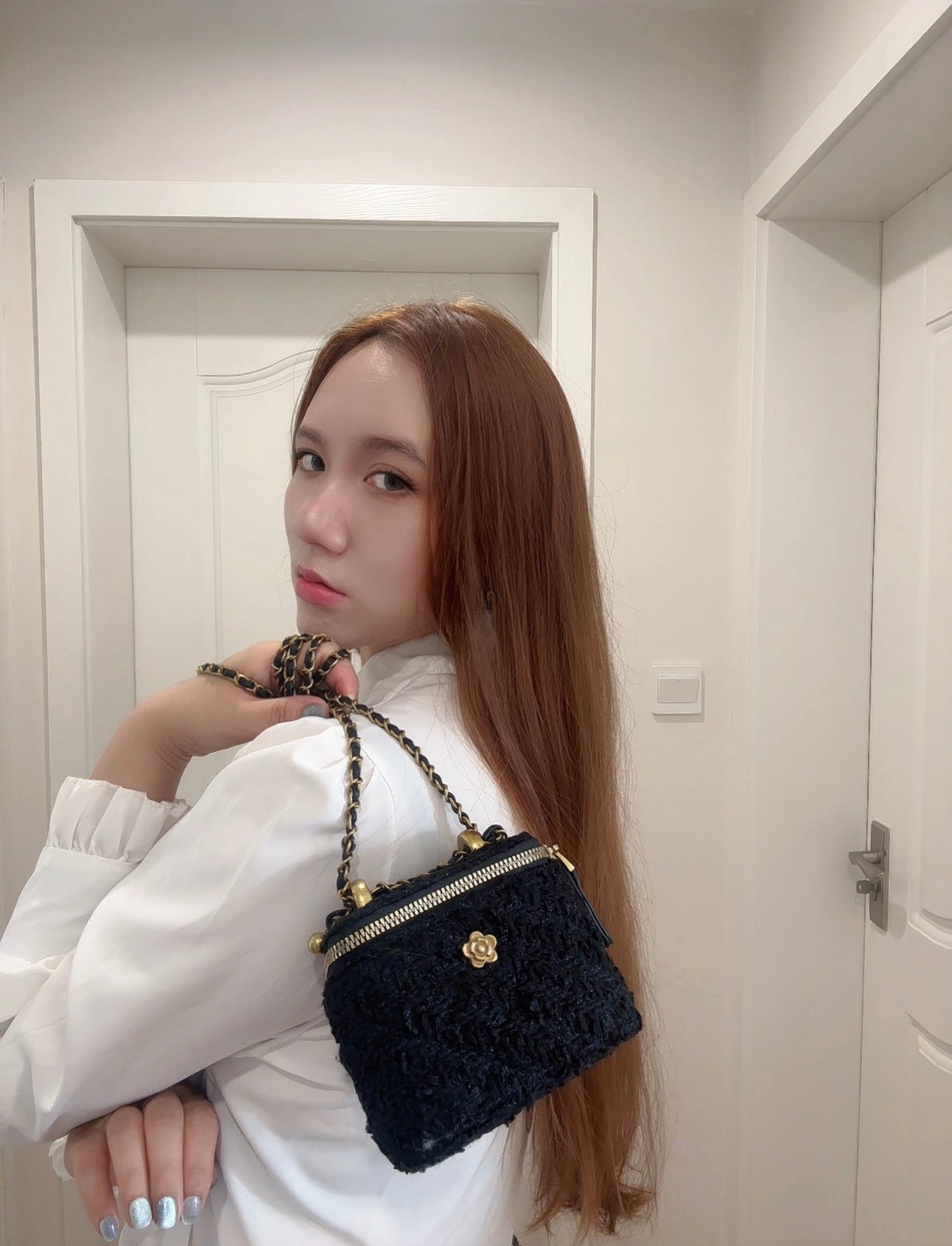 Camellia Tweed Vanity Case