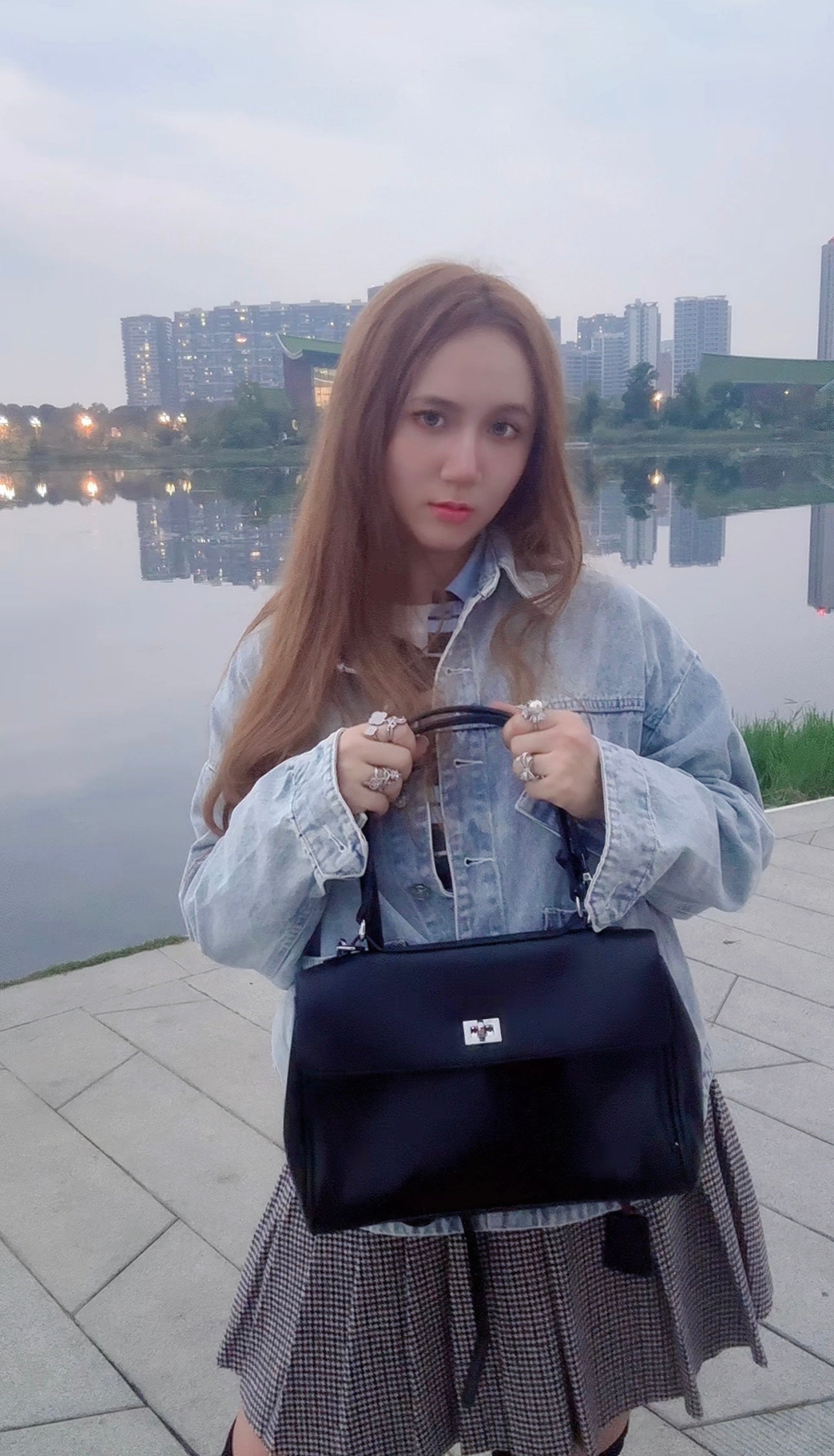 Modern Knight Tote Bag - Silver Spark Buckle