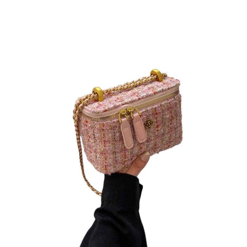 Camellia Tweed Vanity Case