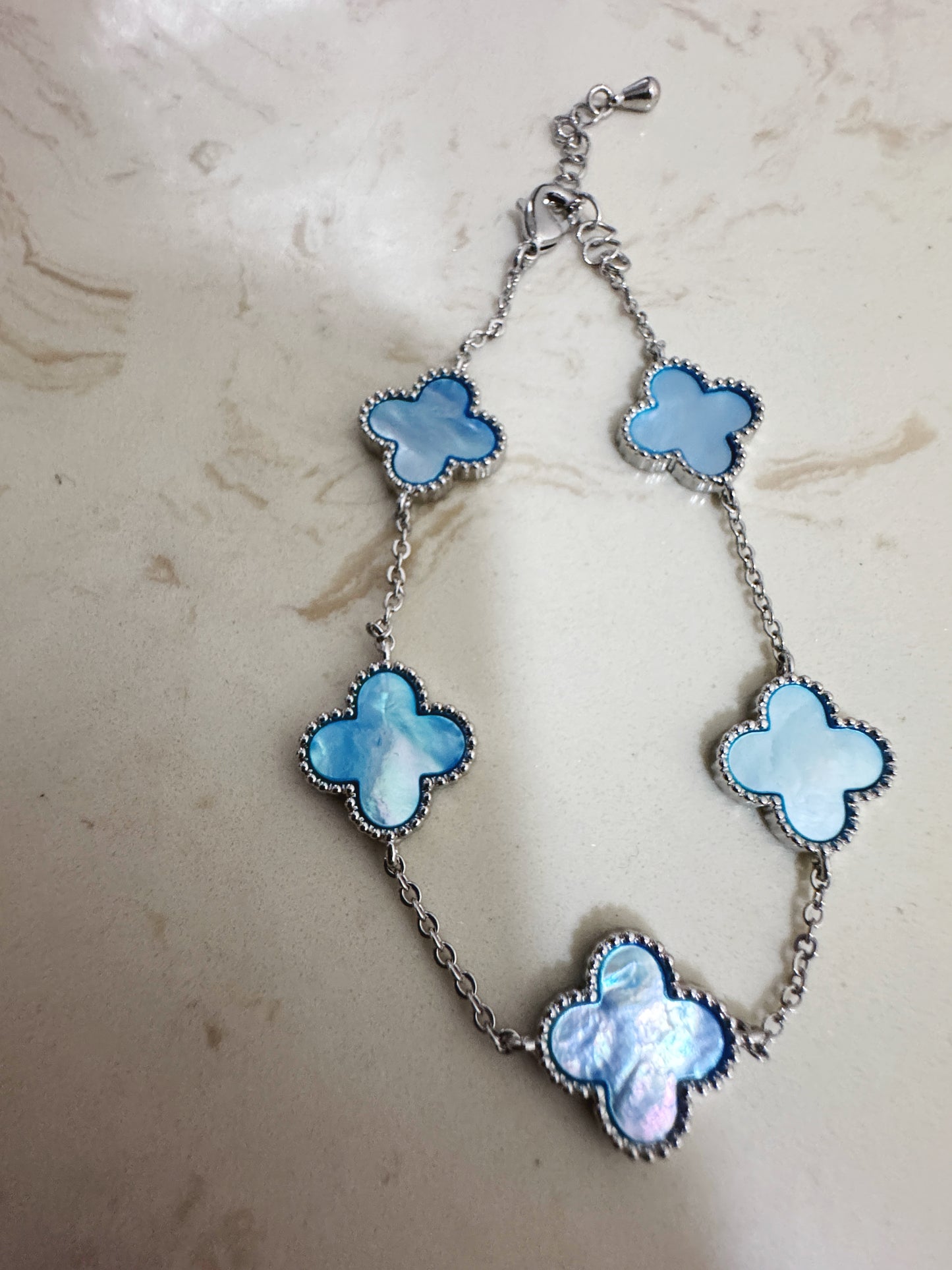 Paris Clover Charm Bracelet - Petite Lavender Mist