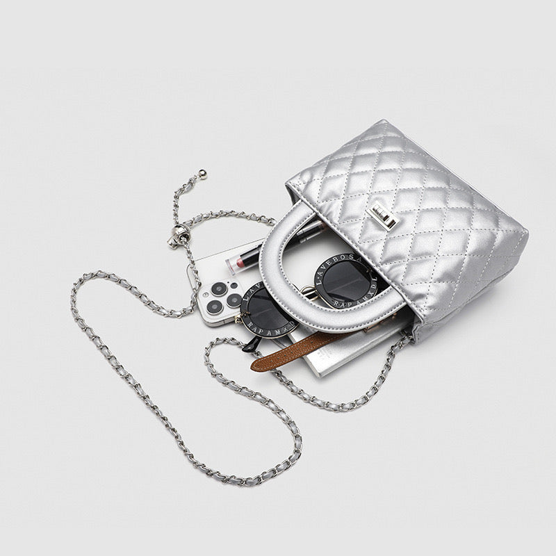 Parisian Chic Shopping Bag