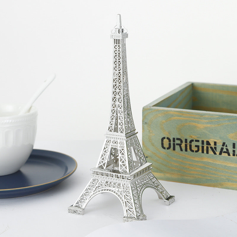 Parisian Elegance Eiffel Statue Ornament