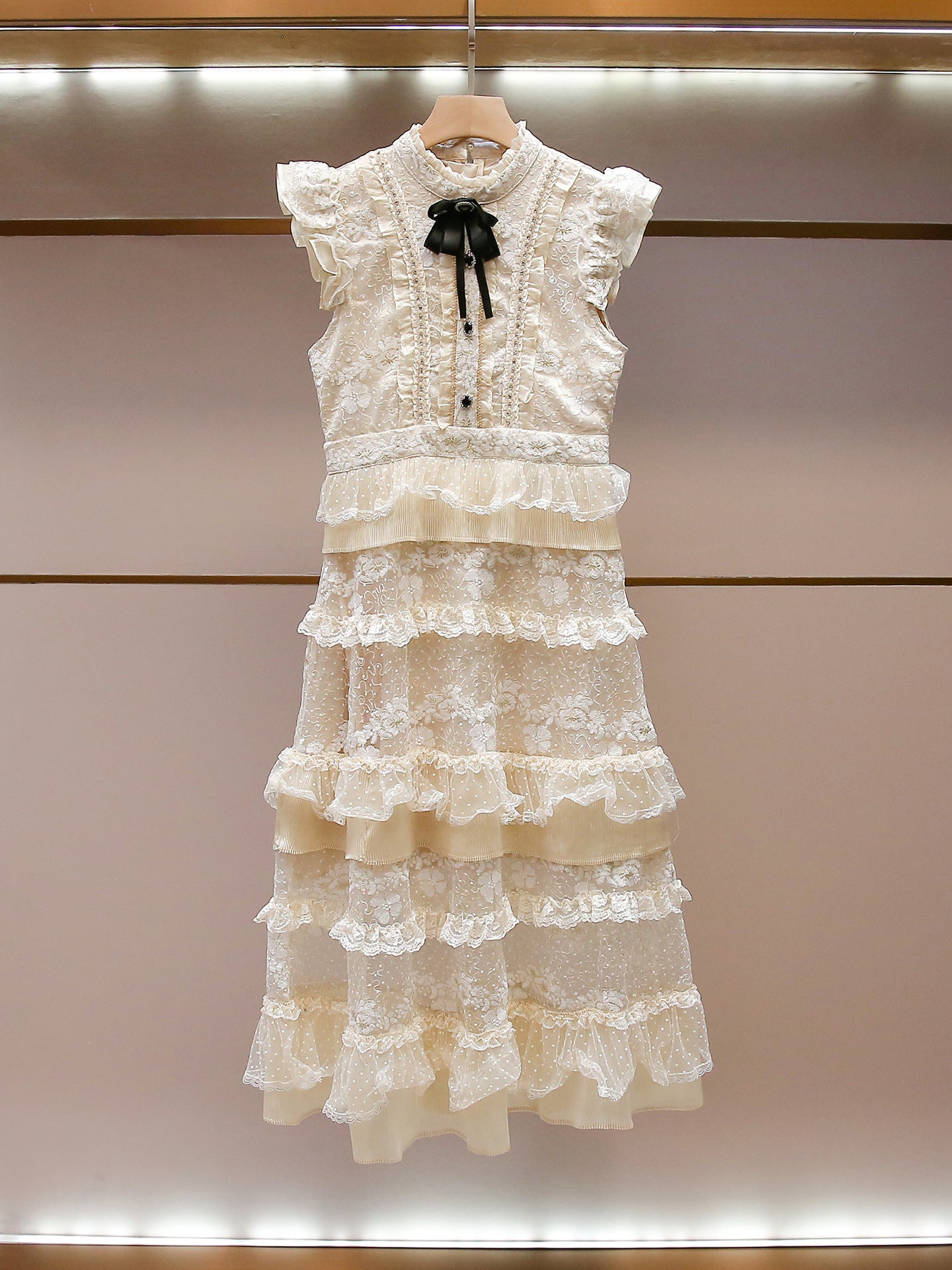 frilly lace dress Parisian Ruffle Fall25 Hang Or Line Dry Women's Pointed Toe Rose Color:Blue (As Picture)