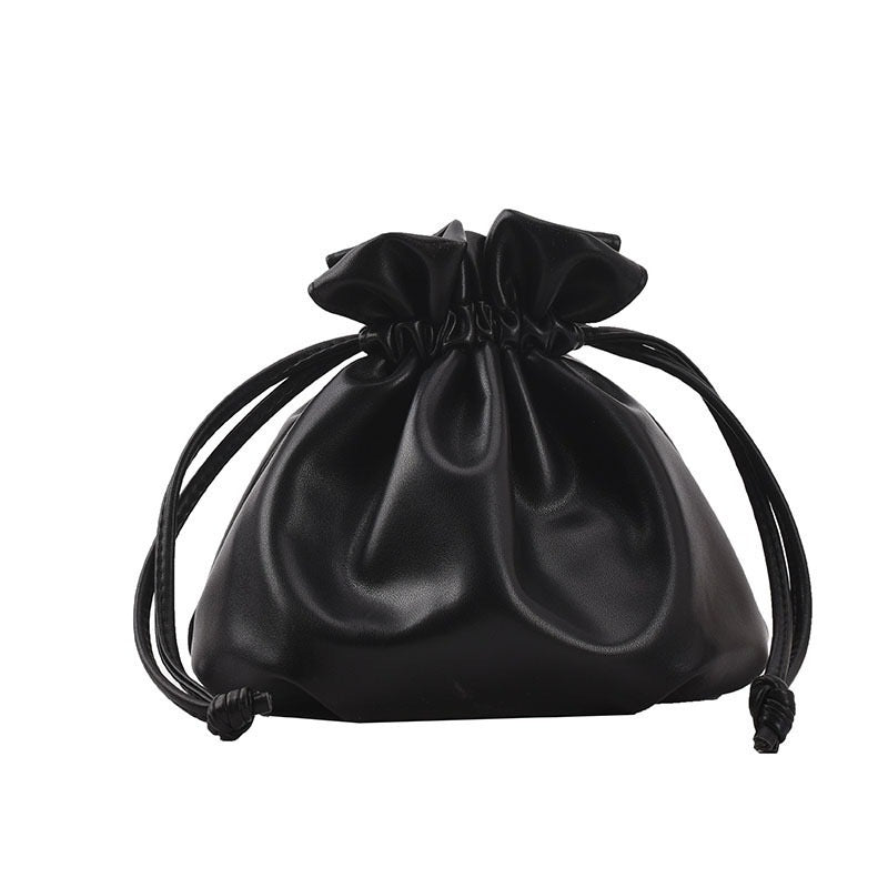 Soft Minimal Pouch Bucket