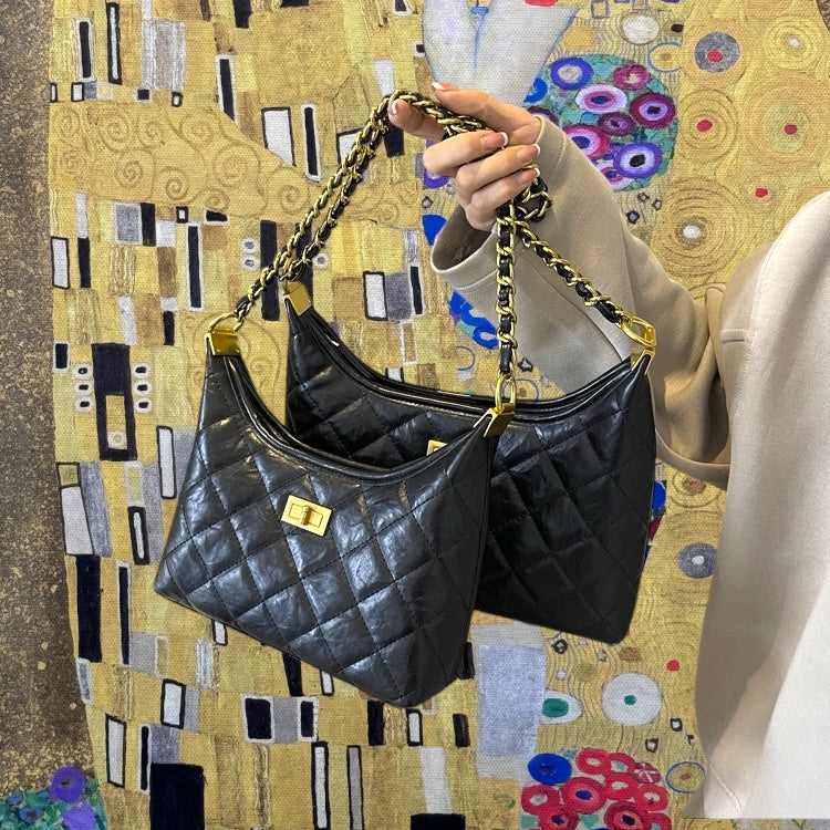 Vintage Charm Metal Chain Hobo Bag