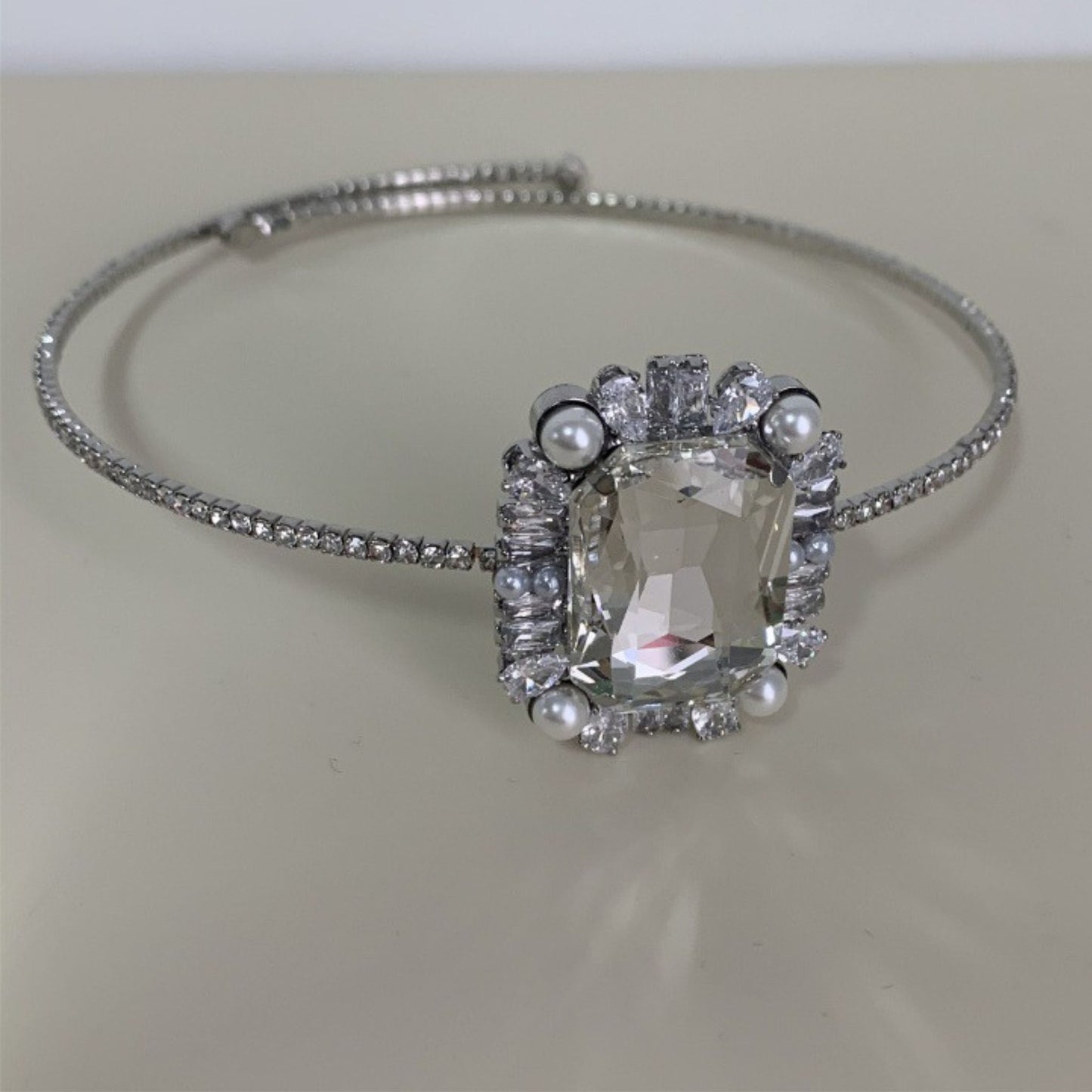 Luminous Grandeur Diamond Choker