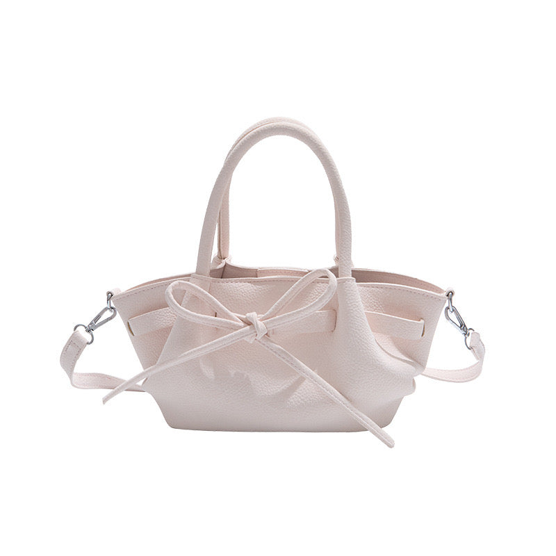 Château Ribbon Basket Tote