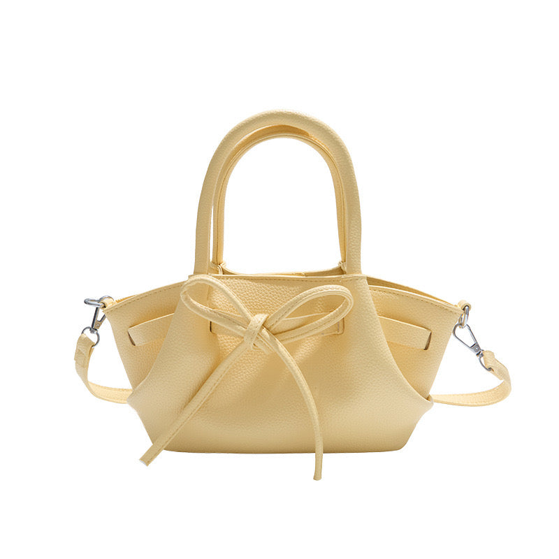 Château Ribbon Basket Tote