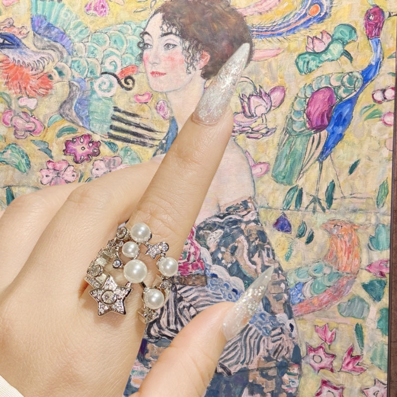 Cosmic Cascade Ring