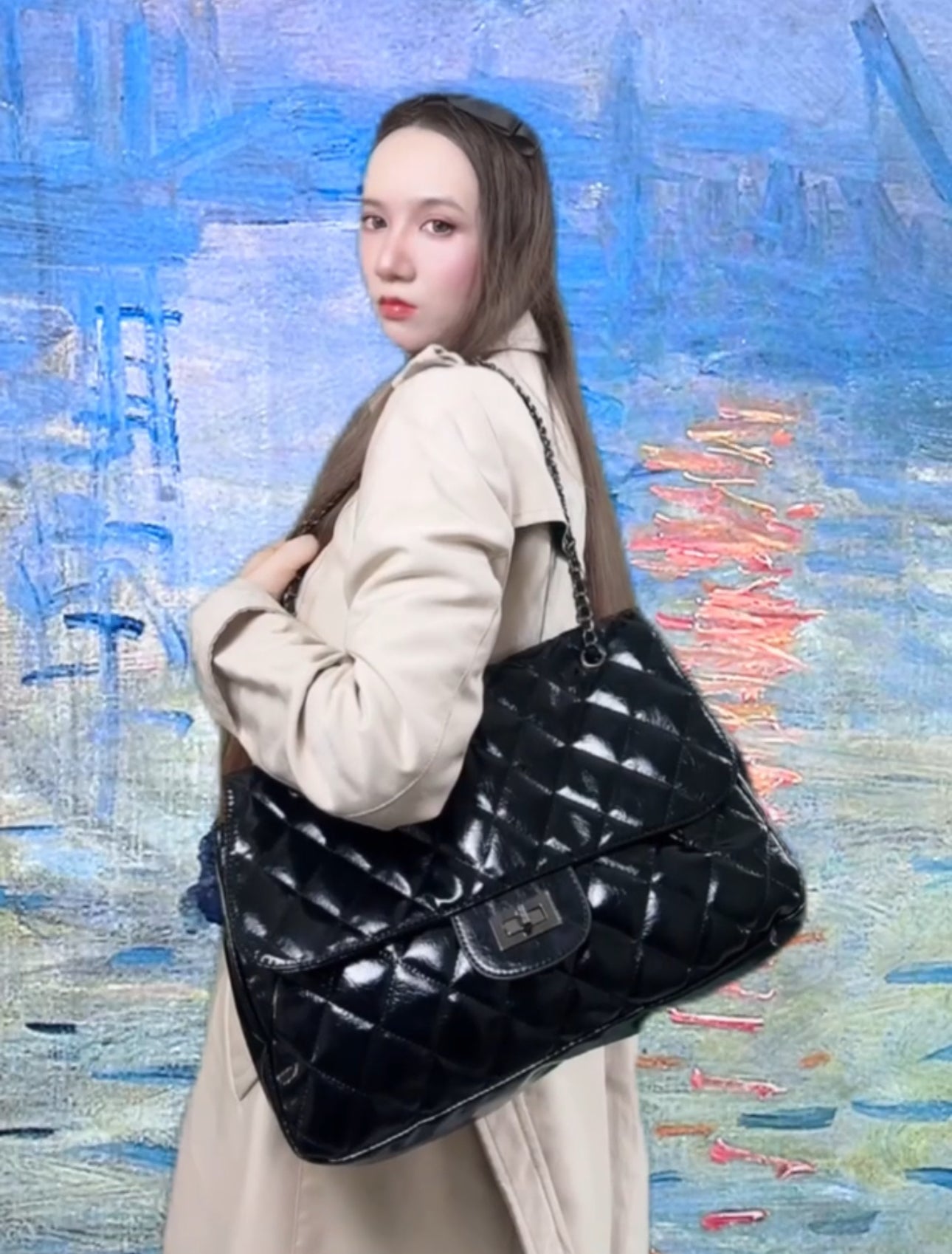Iconic Chic Chain Bag