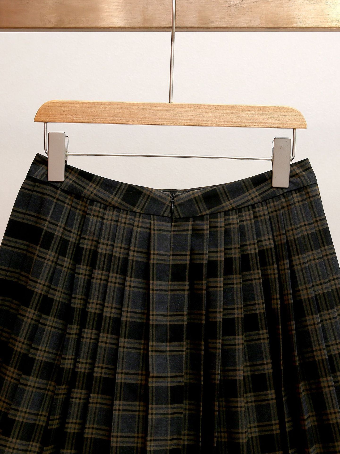 Parisian Preppy Plaid Pleated Skirt