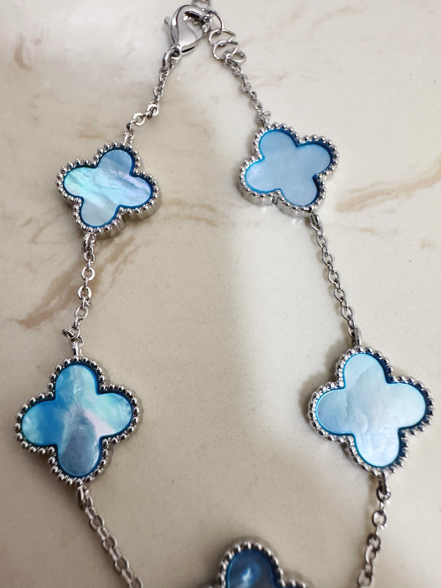 Paris Clover Charm Bracelet - Petite Lavender Mist