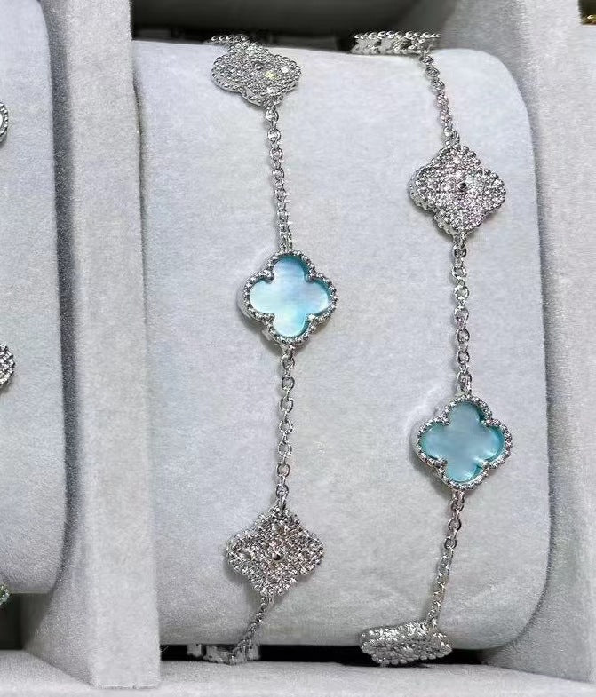 Paris Clover Charm Bracelet - Petite Lavender Mist