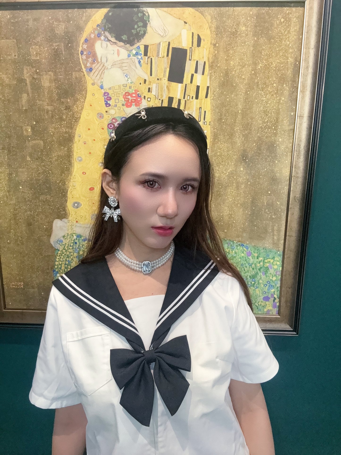 Radiant Gem Pearl Trio Necklace