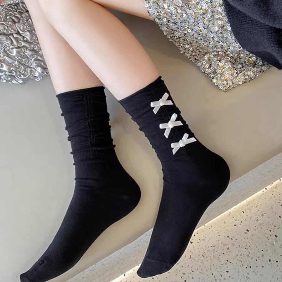 Sweetheart Ribbons Socks - Blanc Noir