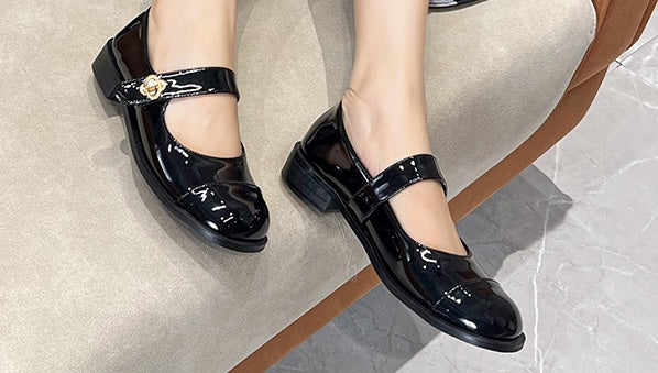 Timeless Mary Janes - Cream Noir