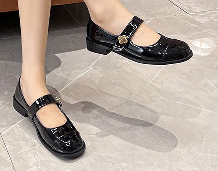 Timeless Mary Janes - Cream Noir