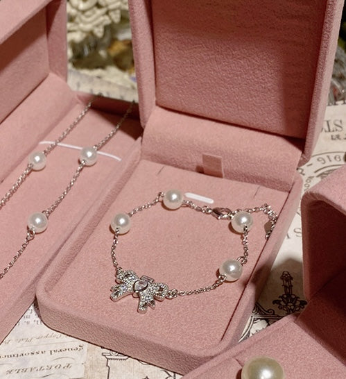 Twilight Bow & Pearl Bracelet